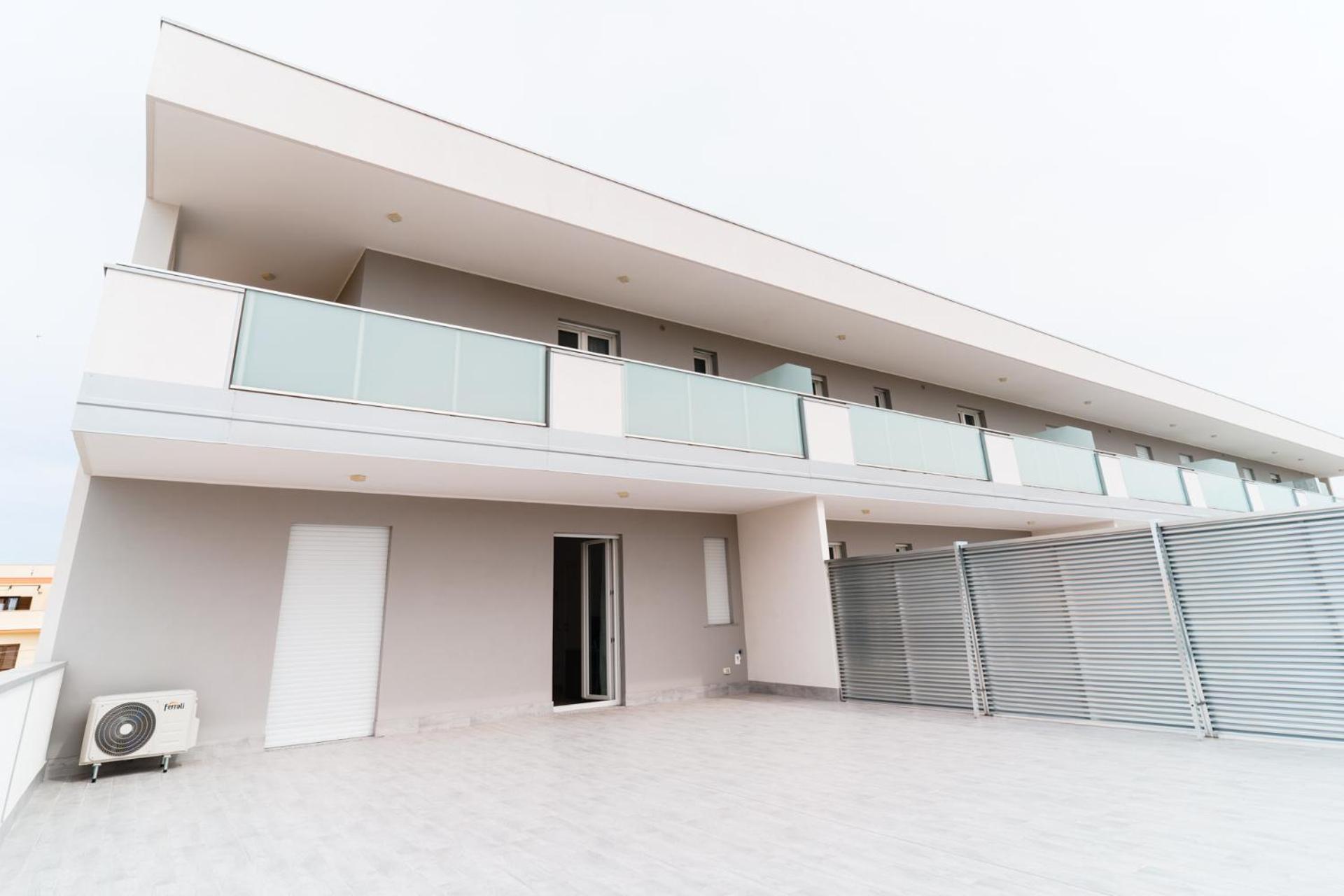 טרני Scaringi Palace B מראה חיצוני תמונה